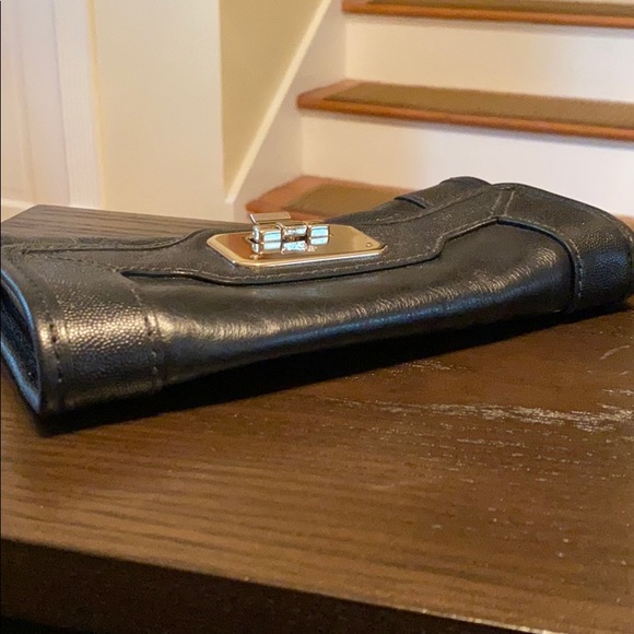 COLE HAAN CLUTCH/WRISTLET NWOT - Picture 7 of 12